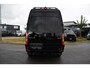 Mercedes-Benz Sprinter 319 1.9 CDI L2H2 DC Black Edition Adaptieve Cruise, 360 Camera, Carplay, LED, 10,5'' Mbux, Stoelverwarming, Automaat, 190pk, 3500kg Trekhaak, Uniek!