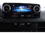 Mercedes-Benz Sprinter 319 1.9 CDI L2H2 DC Black Edition Adaptieve Cruise, 360 Camera, Carplay, LED, 10,5'' Mbux, Stoelverwarming, Automaat, 190pk, 3500kg Trekhaak, Uniek!