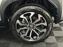 Toyota Yaris Cross 1.5 Hybrid 130 Executive Camera, Navi, Stoelverwarming/Koeling, Keyless start, Rijstrook correctie, Cruise control adaptief, EV mode, Lichtmetalen velgen, 3 jaar garantie