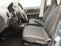 Volkswagen Up! 1.0 BMT up! beats | Zonnedak | Climate Control | Lichtmetalen velgen met 4-seizoenenbanden | Metaalkleur |