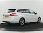 Peugeot 308 SW 1.2 PureTech GT-line | Half leder | Cruise control | Carplay | Navigatie | Camera | Park assist | Climate control | 17" velgen