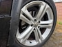 Volkswagen Tiguan 2.0 TSI 4Motion R-Line Automaat - Black Pearl - Panorama/Leder - Topstaat
