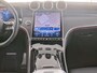 Mercedes-Benz GLC 300 e 4MATIC AMG Plug-In Hybride AIrmatic | AMG Line Night Pakket | Trekhaak | Head-up-Display | Parkeerpakket met 360°-camera | Distronic. Inclusief 24 maanden MB Certified garantie voor Europa.