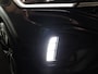Volkswagen T-Roc 1.5 TSI R-Line Edition 150PK DSG | Panorama dak | Camera | Apple carplay | PDC|