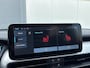 Jeep Avenger Summit EV 54kWh 156pk | 8 JAAR GARANTIE! | SCHUIF/KANTELDAK | WARMTEPOMP | ELEKTR. A.KLEP | STOELVERW. | ADAPTIVE CRUISE | NAVI | CLIMA | APPLE CARPLAY / ANDROID AUTO |