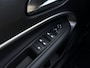 Jeep Avenger Summit EV 54kWh 156pk | 8 JAAR GARANTIE! | SCHUIF/KANTELDAK | WARMTEPOMP | ELEKTR. A.KLEP | STOELVERW. | ADAPTIVE CRUISE | NAVI | CLIMA | APPLE CARPLAY / ANDROID AUTO |