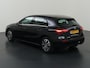 Mercedes-Benz A-klasse 180 Star Edition | Parkeerpakket | Widescreen | Stoelverwarming | Apple Carplay |