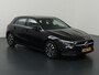 Mercedes-Benz A-klasse 180 Star Edition | Parkeerpakket | Widescreen | Stoelverwarming | Apple Carplay |