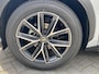 Lexus LBX 1.5 Emotion 2WD DIRECT LEVERBAAR TECHPACK EL-ACHTERKLEP KEYLESS CARPLAY STOELVERW STUURVERW