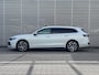 Volkswagen Passat Variant 1.5 eHybrid 204PK DSG R-Line Edition / Resterende Fabrieksgarantie tot 30-09 2029 / Trekhaak / Harman Kardon / Head-up Display / Ergo Active / 19'' LMV / VW