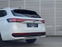 Volkswagen Passat Variant 1.5 eHybrid 204PK DSG R-Line Edition / Resterende Fabrieksgarantie tot 30-09 2029 / Trekhaak / Harman Kardon / Head-up Display / Ergo Active / 19'' LMV / VW
