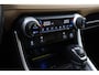 Toyota RAV4 2.0 VVT-iE Executive | Trekhaak | Leder | Dodehoek detectie | JBL | Stoelverwarming | 360 camera | Navigatie | Digitale binnenspiegel | 19 inch