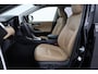 Toyota RAV4 2.0 VVT-iE Executive | Trekhaak | Leder | Dodehoek detectie | JBL | Stoelverwarming | 360 camera | Navigatie | Digitale binnenspiegel | 19 inch
