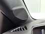 Peugeot 208 GT Hybrid 145pk Automaat | Navigatie | 360° Camera | Climate Control | Adaptieve Cruise Control | Parkeersensoren v+a | Armsteun | Keyless | Full Led koplampen | Dodehoeksensor| Leder/stof sportstoelen | Bluetooth | Draadloze Apple CarPlay / Android Auto + telefoonlader | DAB+ radio | Donker getint glas | 17" lichtmetalen velgen |