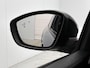 Peugeot 208 GT Hybrid 145pk Automaat | Navigatie | 360° Camera | Climate Control | Adaptieve Cruise Control | Parkeersensoren v+a | Armsteun | Keyless | Full Led koplampen | Dodehoeksensor| Leder/stof sportstoelen | Bluetooth | Draadloze Apple CarPlay / Android Auto + telefoonlader | DAB+ radio | Donker getint glas | 17" lichtmetalen velgen |