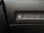 Peugeot 208 GT Hybrid 145pk Automaat | Navigatie | 360° Camera | Climate Control | Adaptieve Cruise Control | Parkeersensoren v+a | Armsteun | Keyless | Full Led koplampen | Dodehoeksensor| Leder/stof sportstoelen | Bluetooth | Draadloze Apple CarPlay / Android Auto + telefoonlader | DAB+ radio | Donker getint glas | 17" lichtmetalen velgen |