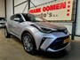 Toyota C-HR / C-HR+ 1.8 Hybrid Adventure + Dealer OH|Keyless|Camera|Navi|Apple|Android|DAB|Dodehoek|Lane|LED|18"LMV