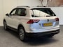 Volkswagen Tiguan 1.4 TSI eHYBRID 245 PK DSG NAVIGATIE ADAPTIVE CRUISE CONTROL STOEL EN STUUR VERWARMING APPLE CARPLAY/ANDROID RIJSTROOKSENSOREN DODEHOEKSENSOREN PDC  ZEER MOOI !! CC