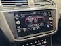 Volkswagen Tiguan 1.4 TSI eHYBRID 245 PK DSG NAVIGATIE ADAPTIVE CRUISE CONTROL STOEL EN STUUR VERWARMING APPLE CARPLAY/ANDROID RIJSTROOKSENSOREN DODEHOEKSENSOREN PDC  ZEER MOOI !! CC