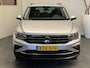 Volkswagen Tiguan 1.4 TSI eHYBRID 245 PK DSG NAVIGATIE ADAPTIVE CRUISE CONTROL STOEL EN STUUR VERWARMING APPLE CARPLAY/ANDROID RIJSTROOKSENSOREN DODEHOEKSENSOREN PDC  ZEER MOOI !! CC