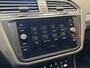 Volkswagen Tiguan 1.4 TSI eHYBRID 245 PK DSG NAVIGATIE ADAPTIVE CRUISE CONTROL STOEL EN STUUR VERWARMING APPLE CARPLAY/ANDROID RIJSTROOKSENSOREN DODEHOEKSENSOREN PDC  ZEER MOOI !! CC