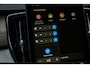 Volvo XC90 2.0 T8 Plug-in hybrid AWD Ultra Dark Executive | Trekhaak | Luchtvering | Gelaagd Glas | Bowers & Wilkins | Massage & Ventilatie Stoelen | Panoramadak |