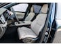 Volvo XC90 2.0 T8 Plug-in hybrid AWD Ultra Dark Executive | Trekhaak | Luchtvering | Gelaagd Glas | Bowers & Wilkins | Massage & Ventilatie Stoelen | Panoramadak |