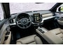 Volvo XC90 2.0 T8 Plug-in hybrid AWD Ultra Dark Executive | Trekhaak | Luchtvering | Gelaagd Glas | Bowers & Wilkins | Massage & Ventilatie Stoelen | Panoramadak |