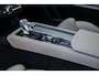 Volvo XC90 2.0 T8 Plug-in hybrid AWD Ultra Dark Executive | Trekhaak | Luchtvering | Gelaagd Glas | Bowers & Wilkins | Massage & Ventilatie Stoelen | Panoramadak |