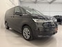 Volkswagen Multivan 1.4 eHybrid L2 Energetic 7p. PANO/EL.SCHUIFDEUREN/IQ-LIGHT/ACC/KEYLESS/CAMERA/SFEER/STOEL+STUURVERW/MIDDENCONSOLE/EL.A.KLEP/PARK-ASSIST/18"/DEEP BLACK METALLIC/VOLLEDIG VW DEALER HISTORIE, RECENT OH BEURT GEHAD