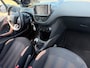 Peugeot 208 1.2 VTi Urban Soul van 1ste Eig met parkeersensoren en navigatie en bluetooth en airco