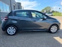 Peugeot 208 1.2 VTi Urban Soul van 1ste Eig met parkeersensoren en navigatie en bluetooth en airco