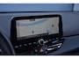 Hyundai i30 1.5 T-GDi MHEV N Line Panodak, Keyless, Camera, Digitale Cockpit, Navi, Stoelverwarming, App-Connect, Led
