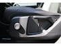 Volvo XC40 T2 R-Design | Verwarmbare Vooruit | Stuurverwarming | Stoelverwarming | Trekhaak | All-Season Banden | Leder/Alcantara Bekleding | Zwart Dak | BLIS | Keyless | Elektrische Achterklep | Adaptieve Cruise Control | Pilot Assist |