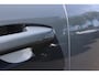 Volvo XC40 T2 R-Design | Verwarmbare Vooruit | Stuurverwarming | Stoelverwarming | Trekhaak | All-Season Banden | Leder/Alcantara Bekleding | Zwart Dak | BLIS | Keyless | Elektrische Achterklep | Adaptieve Cruise Control | Pilot Assist |