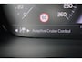 Volvo XC40 T2 R-Design | Verwarmbare Vooruit | Stuurverwarming | Stoelverwarming | Trekhaak | All-Season Banden | Leder/Alcantara Bekleding | Zwart Dak | BLIS | Keyless | Elektrische Achterklep | Adaptieve Cruise Control | Pilot Assist |