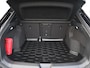 Volkswagen ID.4 Pro Limited Edition 77 kWh | Trekhaak | Stoel, Stuur en Voorruitverwarming | Achteruitrijcamera | Keyless Entry |