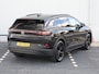 Volkswagen ID.4 Pro Limited Edition 77 kWh | Trekhaak | Stoel, Stuur en Voorruitverwarming | Achteruitrijcamera | Keyless Entry |