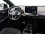 Volkswagen ID.4 Pro Limited Edition 77 kWh | Trekhaak | Stoel, Stuur en Voorruitverwarming | Achteruitrijcamera | Keyless Entry |