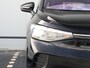 Volkswagen ID.4 Pro Limited Edition 77 kWh | Trekhaak | Stoel, Stuur en Voorruitverwarming | Achteruitrijcamera | Keyless Entry |