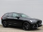 Volvo XC60 2.0 T6 Plug-in hybrid AWD Ultra Black Edition Automaat / Panoramadak / 360* camera / Head-up display / Trekhaak / Luchtvering