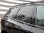 Volvo XC60 2.0 T6 Plug-in hybrid AWD Ultra Black Edition Automaat / Panoramadak / 360* camera / Head-up display / Trekhaak / Luchtvering
