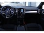 Volvo XC40 2.0 B4 Plus Black Edition | Trekhaak | Pano | 360cam | Harman Kardon |