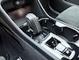 Volvo XC40 T2 130pk Automaat R-Design / Stoel + Stuurw. Verwarming / Getint Glas / DAB / Apple Carplay / PDC + Camera / 18'' / Trekhaak / Keyless /