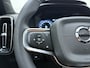 Volvo XC40 T2 130pk Automaat R-Design / Stoel + Stuurw. Verwarming / Getint Glas / DAB / Apple Carplay / PDC + Camera / 18'' / Trekhaak / Keyless /