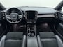 Volvo XC40 T2 130pk Automaat R-Design / Stoel + Stuurw. Verwarming / Getint Glas / DAB / Apple Carplay / PDC + Camera / 18'' / Trekhaak / Keyless /