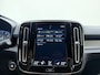 Volvo XC40 T2 130pk Automaat R-Design / Stoel + Stuurw. Verwarming / Getint Glas / DAB / Apple Carplay / PDC + Camera / 18'' / Trekhaak / Keyless /