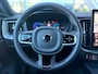 Volvo XC60 2.0 T8 Plug-in hybrid AWD NW MODEL Ultra Black Edition 455pk Luchtvering / 21inc / Trekhaak