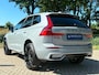 Volvo XC60 2.0 T8 Plug-in hybrid AWD NW MODEL Ultra Black Edition 455pk Luchtvering / 21inc / Trekhaak