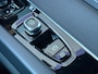 Volvo XC60 2.0 T8 Plug-in hybrid AWD NW MODEL Ultra Black Edition 455pk Luchtvering / 21inc / Trekhaak